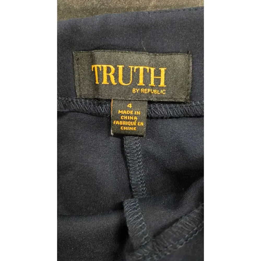 Truth by Republic Navy Blue High Rise Wide Leg Pintuck Seam‎ Dress Pants Size 4